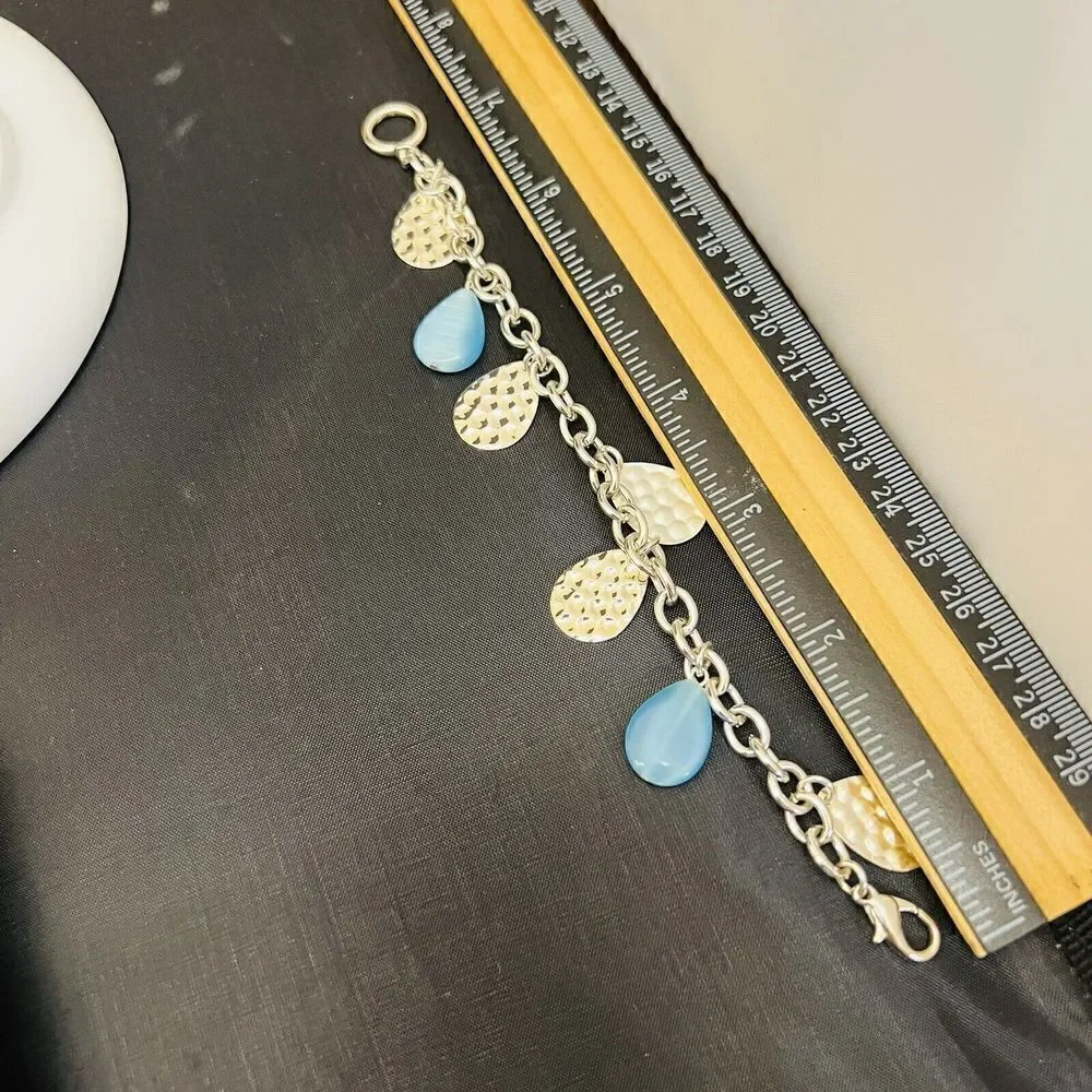 Blue Silver Tone Charm Dangle Drop Bracelet Spring Summer 7” 1477
